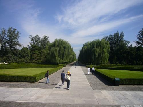 Ming-Grber und Schlucht
