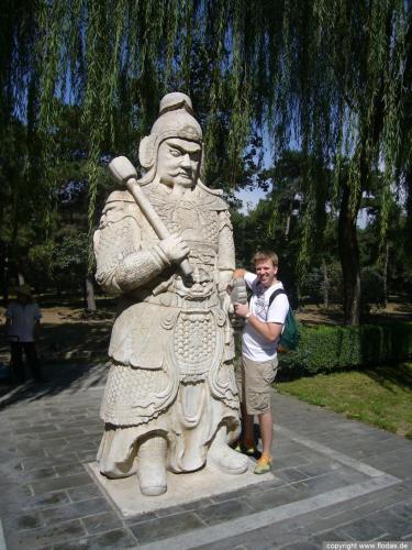 Ming-Grber und Schlucht