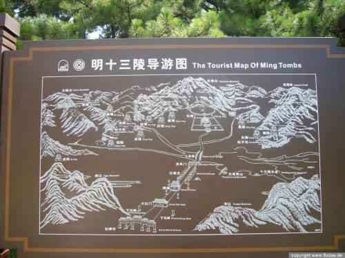 Ming-Grber und Schlucht